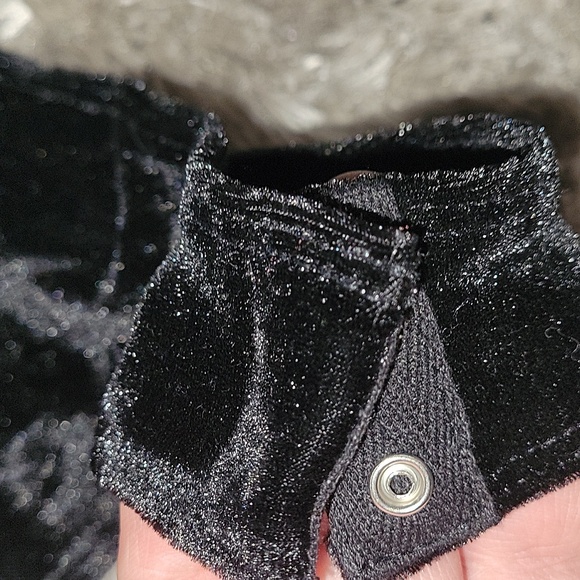 New! Black velvet sleeveless body suit (Liz & sara) - Picture 3 of 7